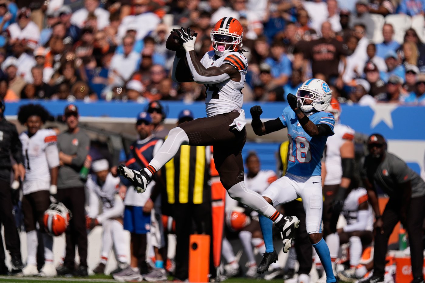 Deshaun Watson leads another game-winning drive as the Browns beat the Titans 27-24 | iNFOnews.ca Deshaun Watson leads another game-winning drive as the Browns beat the Titans 27-24 | iNFOnews.ca