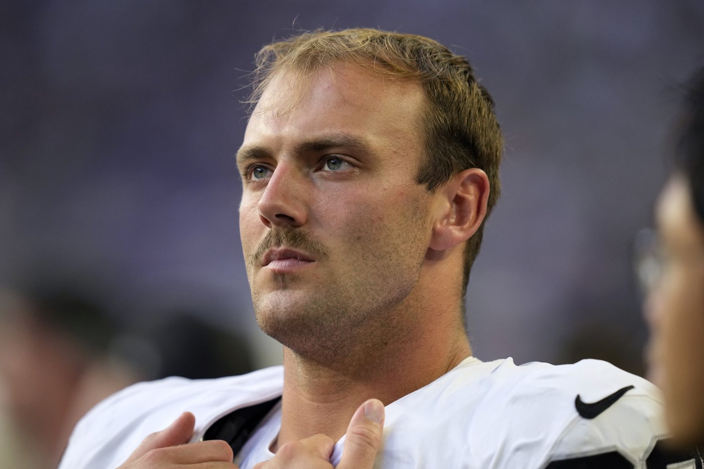 Quiet off the field, Raiders rookie TE Brock Bowers has made plenty of noise on it through 2 games | iNFOnews.ca Quiet off the field, Raiders rookie TE Brock Bowers has made plenty of noise on it through 2 games | iNFOnews.ca