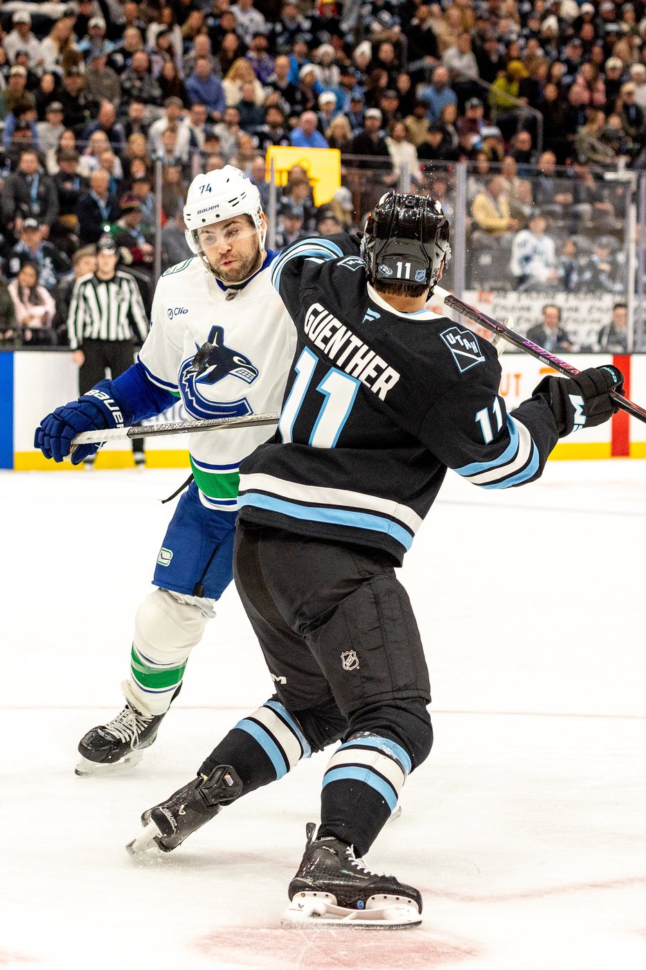 Nick Schmaltz nets hat trick as Mammoth overpower Canucks 6-2 | iNFOnews.ca Nick Schmaltz nets hat trick as Mammoth overpower Canucks 6-2 | iNFOnews.ca