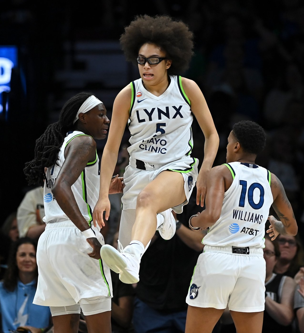 WNBA-leading Lynx beat the Fire 101-93 for 5th straight win | iNFOnews.ca