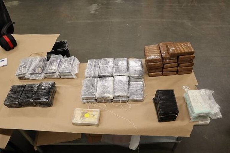 Trucker charged with attempting to smuggle drugs over Canada-U.S. border in B.C. | iNFOnews.ca