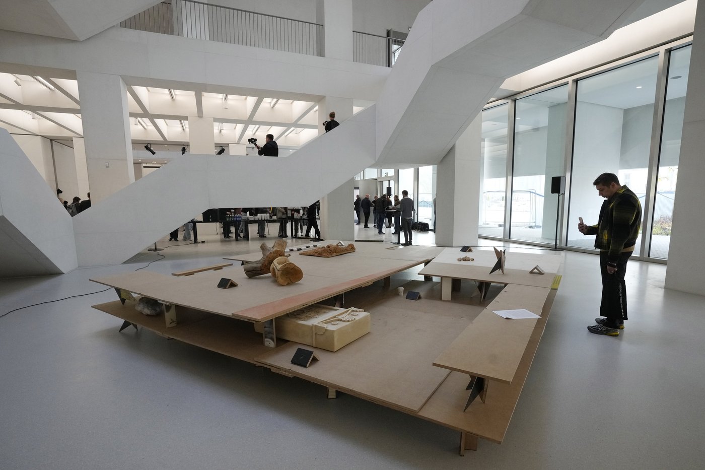Warsaw opens a new modern art museum as it tries to leave Poland's communist legacy behind | iNFOnews.ca