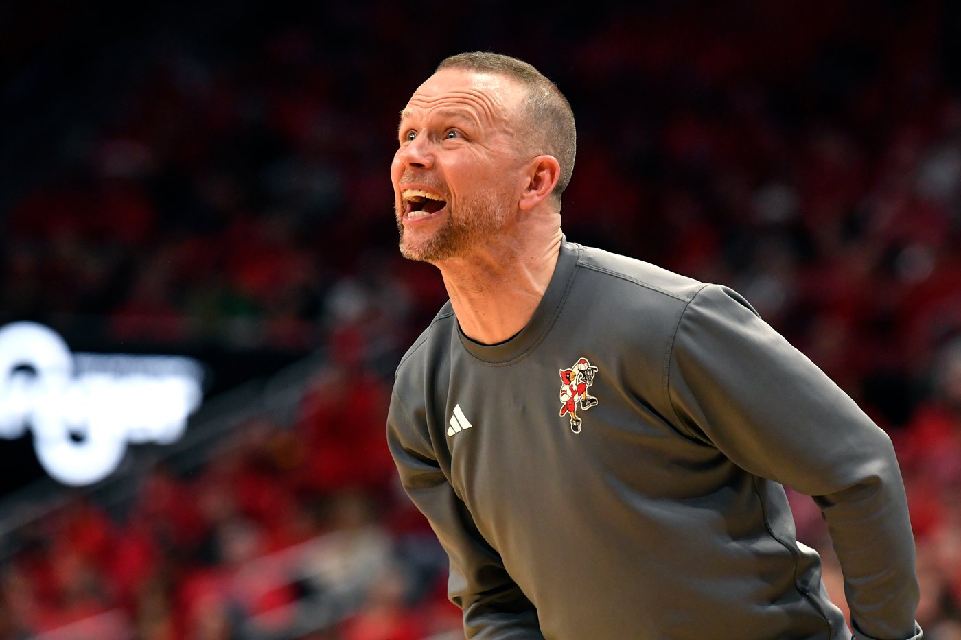 No. 11 Louisville faces high expectations with revamped roster under coach Pat Kelsey | iNFOnews.ca No. 11 Louisville faces high expectations with revamped roster under coach Pat Kelsey | iNFOnews.ca