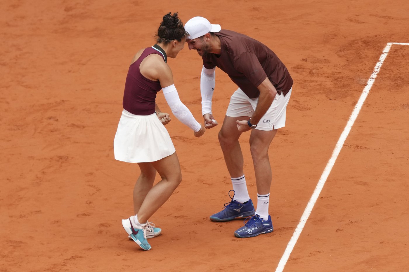 French Open: Italians Errani and Vavassori win mixed doubles against Americans Townsend and King | iNFOnews.ca