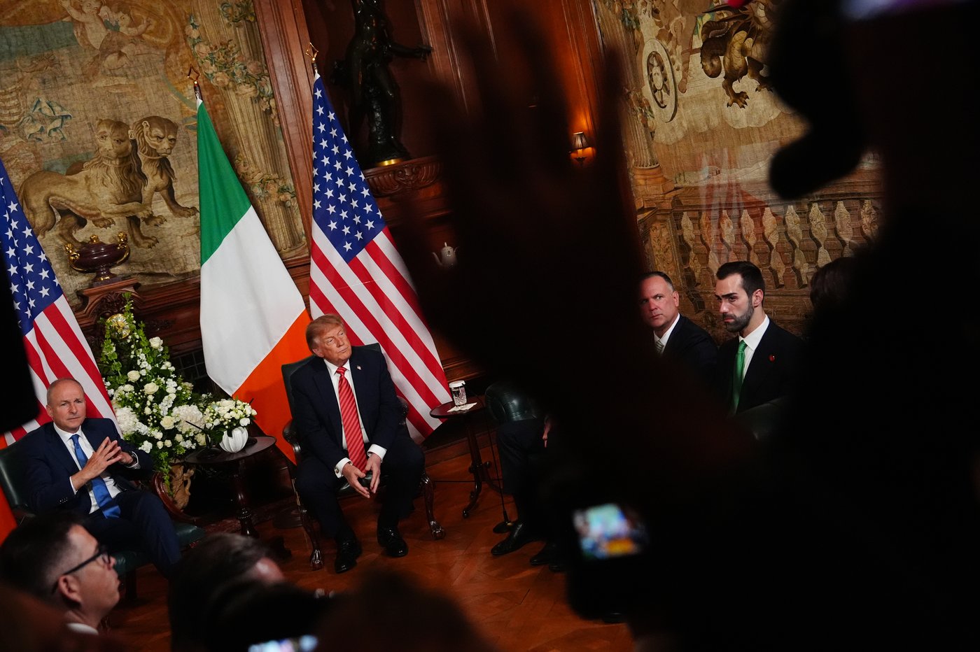 Photos show President Trump's visit to Ireland that combines work and pleasure | iNFOnews.ca
