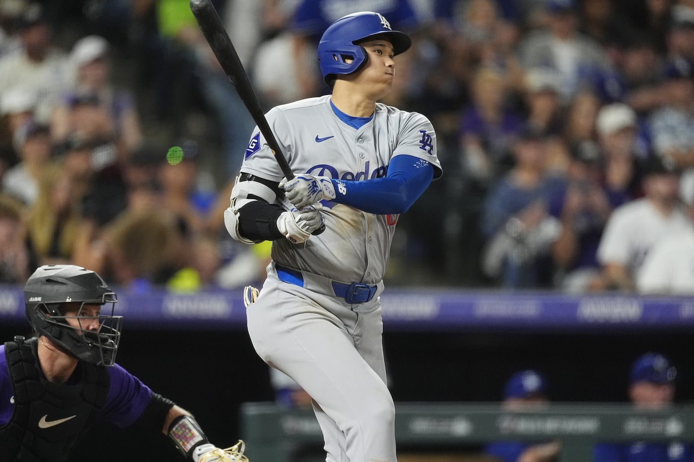 Ohtani launches homer No. 54, steals 57th base as NL West-champion Dodgers power by Rockies 11-4 | iNFOnews.ca