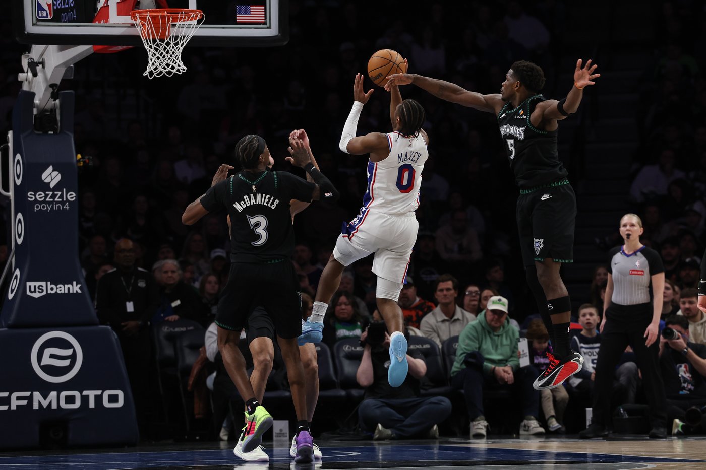 Tyrese Maxey scores 39 and 76ers hit 21 3-pointers in 135-108 win over Timberwolves | iNFOnews.ca