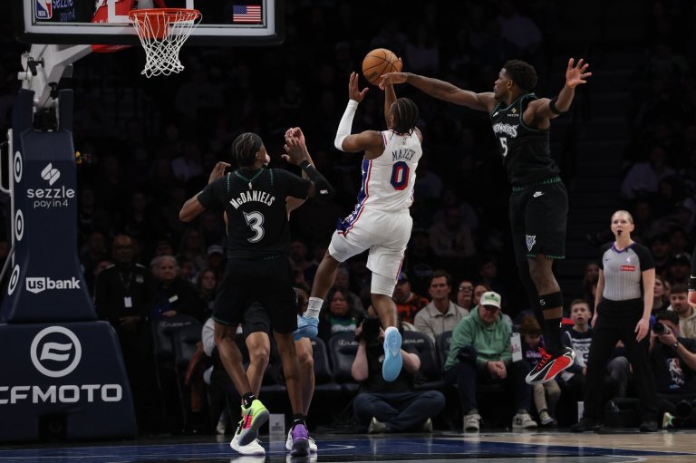 Tyrese Maxey scores 39 and 76ers hit 21 3-pointers in 135-108 win over Timberwolves | iNFOnews.ca