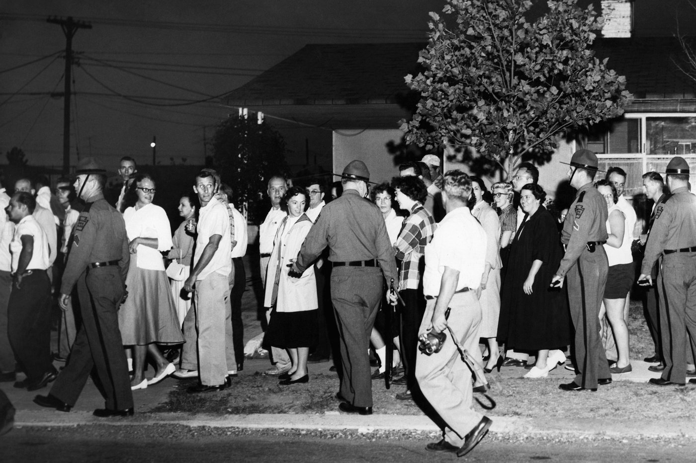 In post-WWII America, the Levittown house was a house for all - as long as you weren't Black | iNhome
