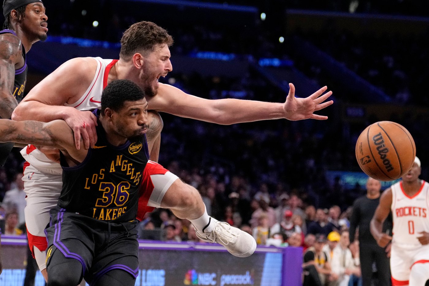 LeBron scores 28, leads short-handed Lakers past Durant's Rockets again 101-94 for 2-0 series lead | iNFOnews.ca LeBron scores 28, leads short-handed Lakers past Durant's Rockets again 101-94 for 2-0 series lead | iNFOnews.ca
