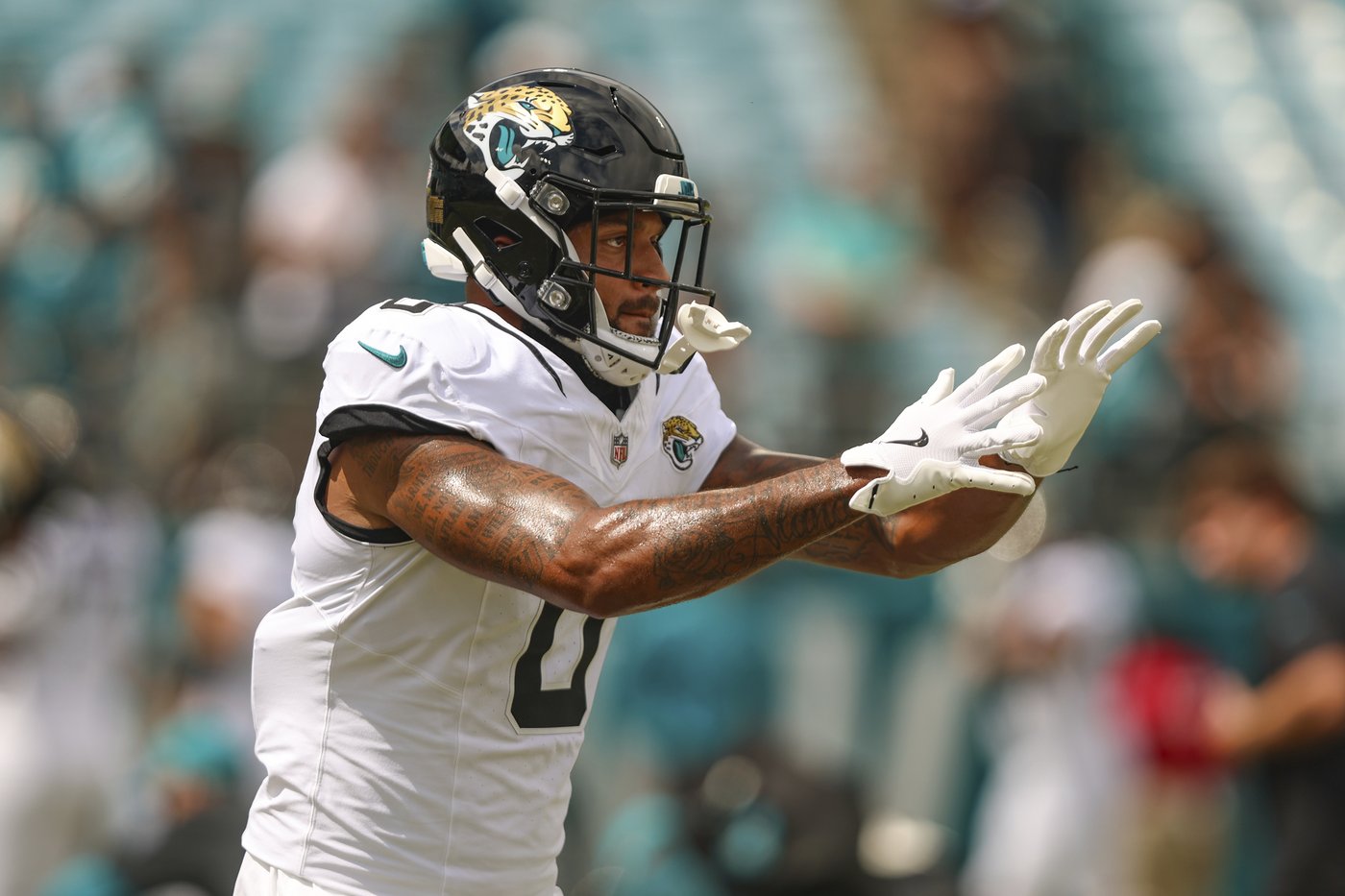 Morse and Davis return to Buffalo with Jaguars and respect for 'beautiful' Bills Mafia | iNFOnews.ca