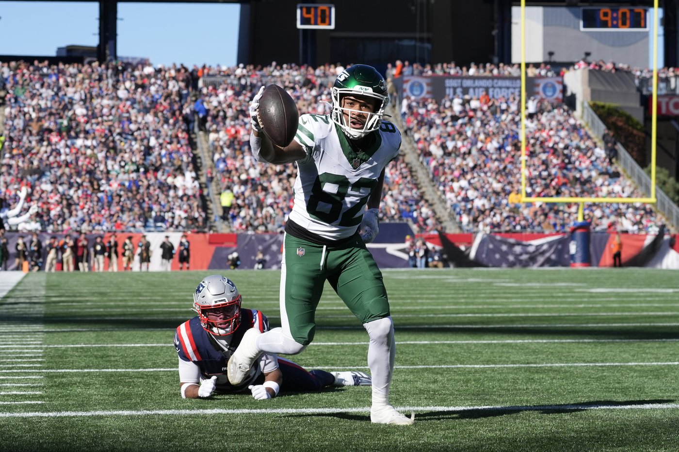 With Maye out, 'soft' Patriots come back to send Rodgers and Jets to 5th straight loss | iNFOnews.ca