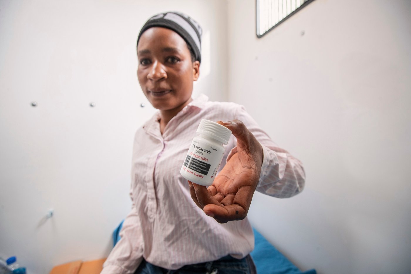 A long-acting HIV drug arrives in Zimbabwe for some at highest risk | iNFOnews.ca