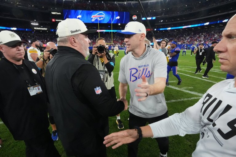 Bills beat Steelers 28-27 on Wheeler’s late TD and Buechele-to-Pettis 2-point try | iNFOnews.ca
