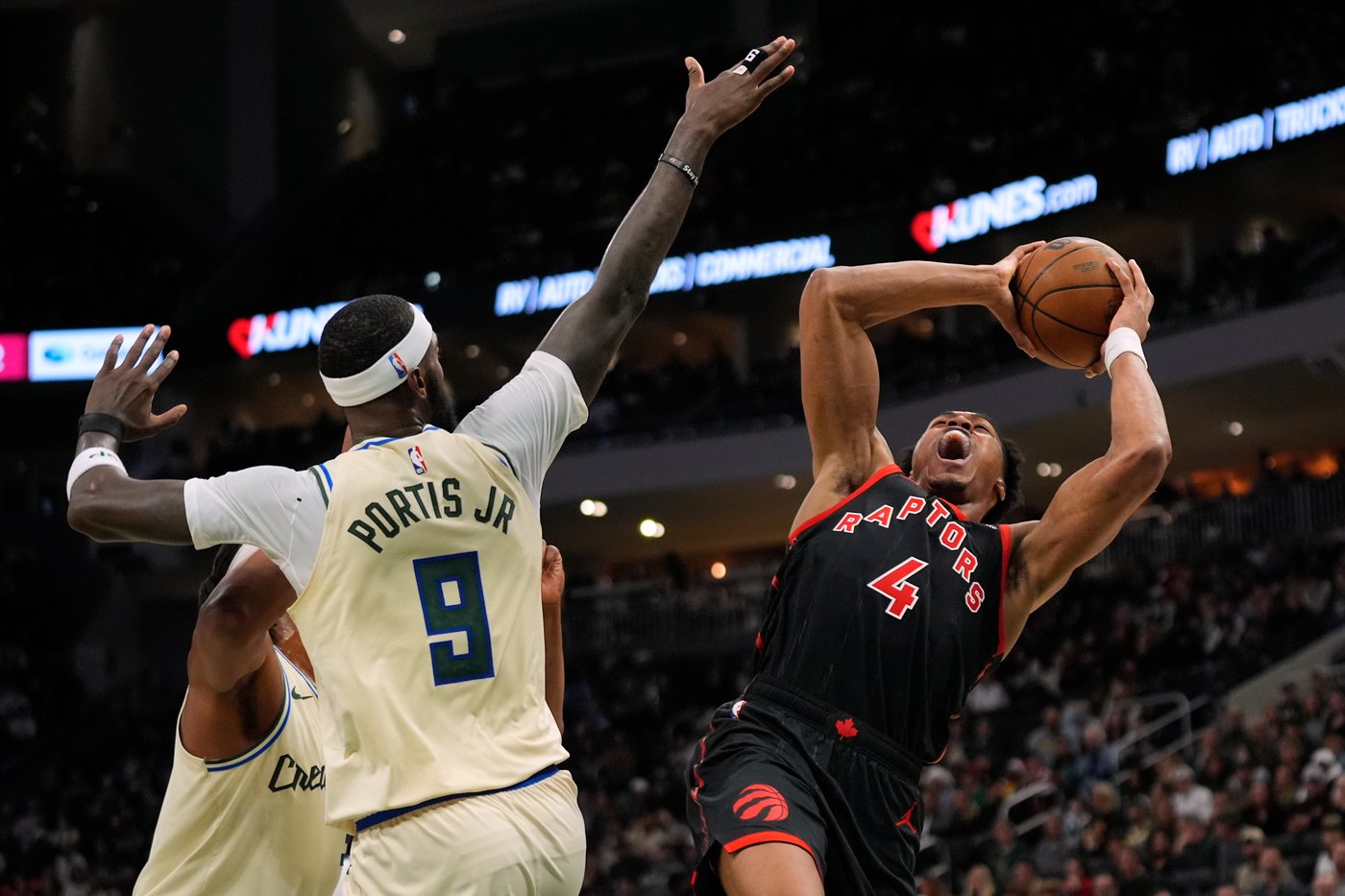 Ingram and Barnes lead the way as Raptors beat slumping Bucks 111-105 | iNFOnews.ca Ingram and Barnes lead the way as Raptors beat slumping Bucks 111-105 | iNFOnews.ca
