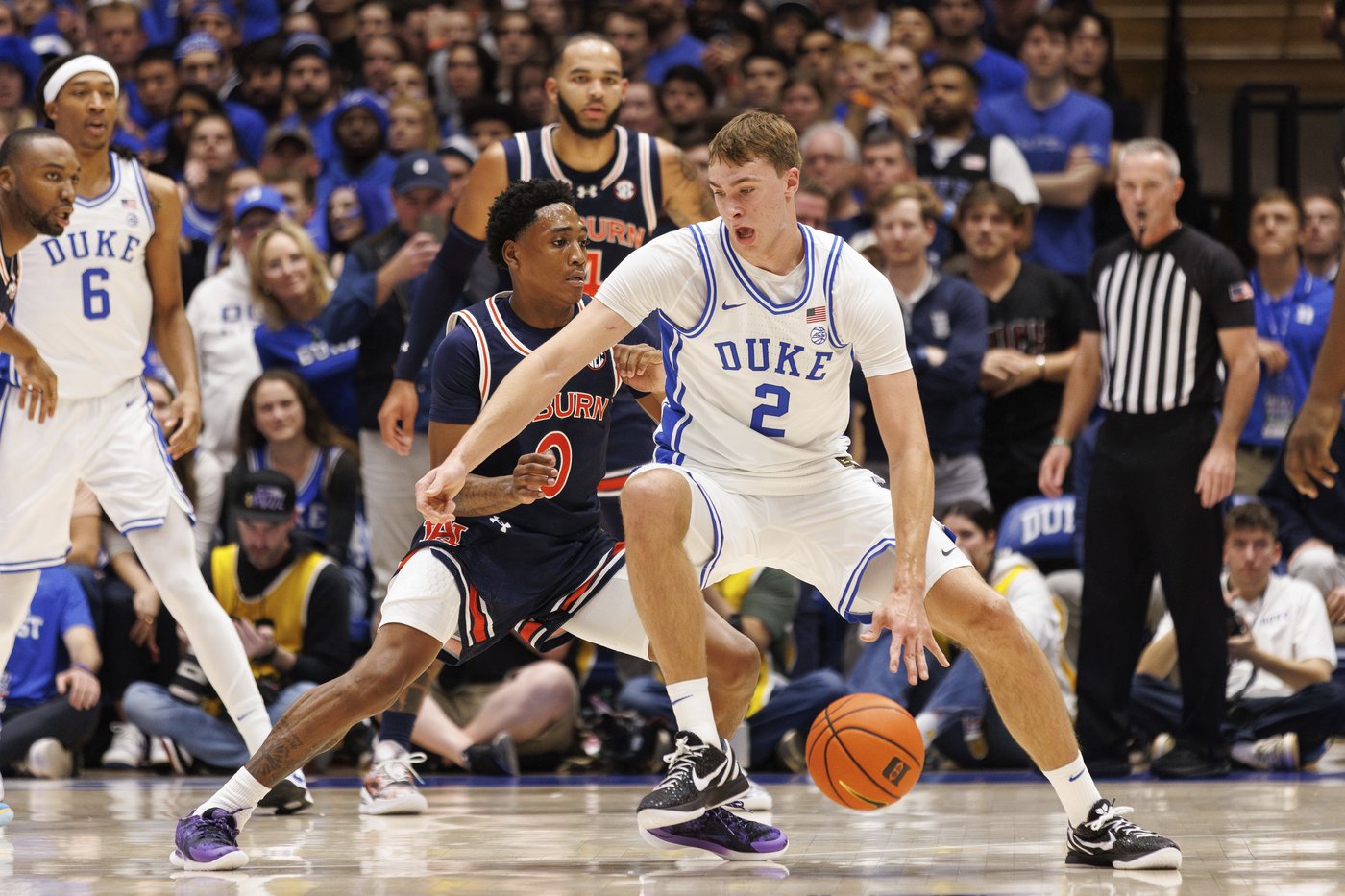 Flagg leads the way as No. 9 Duke holds off Broome and No. 2 Auburn for an 84-78 win | iNFOnews.ca Flagg leads the way as No. 9 Duke holds off Broome and No. 2 Auburn for an 84-78 win | iNFOnews.ca