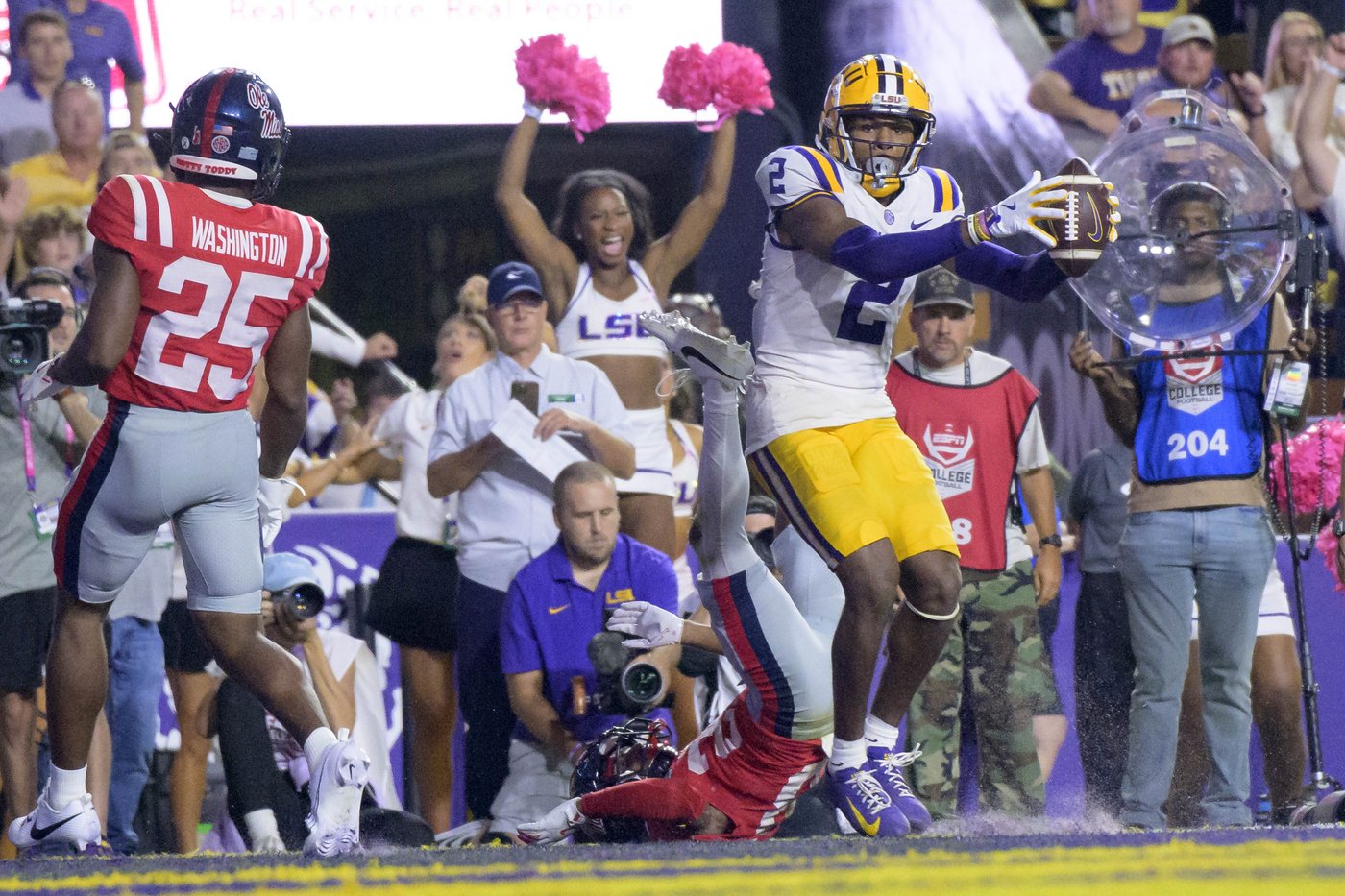 Nussmeier throws late TD passes, No. 13 LSU rallies to beat No. 9 Ole Miss 29-26 in overtime | iNFOnews.ca Nussmeier throws late TD passes, No. 13 LSU rallies to beat No. 9 Ole Miss 29-26 in overtime | iNFOnews.ca