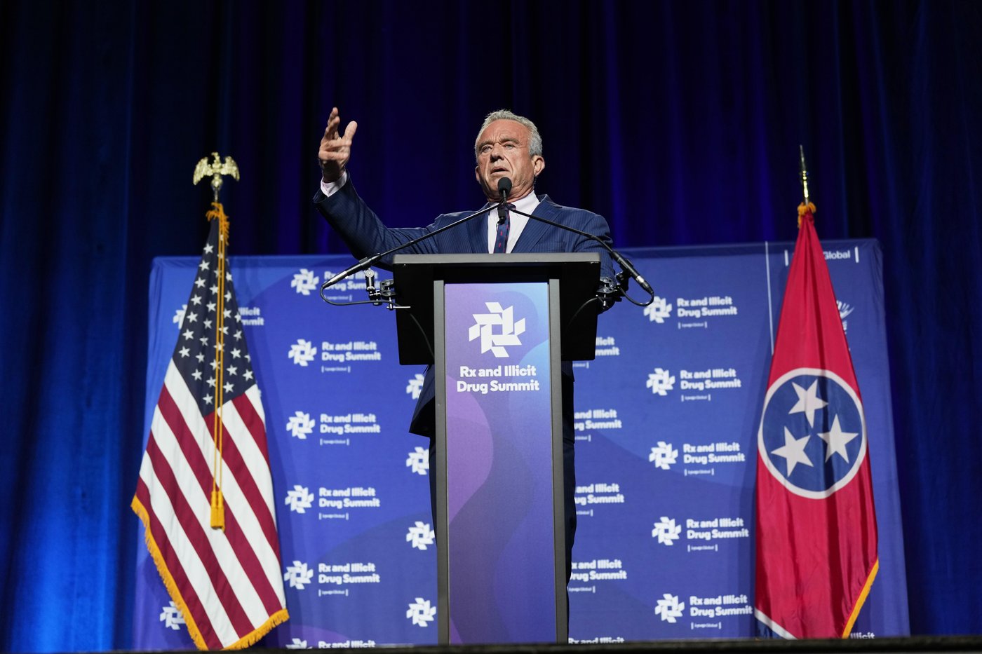 RFK Jr. recounts heroin addiction and spiritual awakening, urges focus on prevention and community | iNFOnews.ca RFK Jr. recounts heroin addiction and spiritual awakening, urges focus on prevention and community | iNFOnews.ca