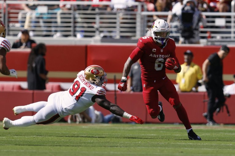 Arizona Cardinals' James Conner carted off field with ankle injury against 49ers | iNFOnews.ca