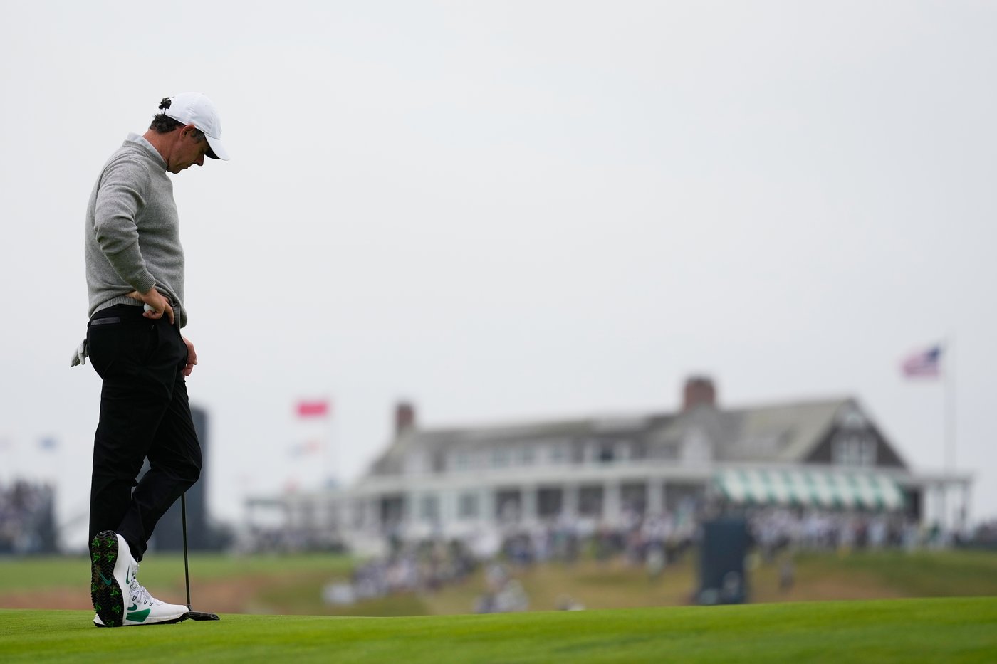 Rory McIlroy's up and down day: Making eagle and scrambling for par to stay in US Open hunt | iNFOnews.ca