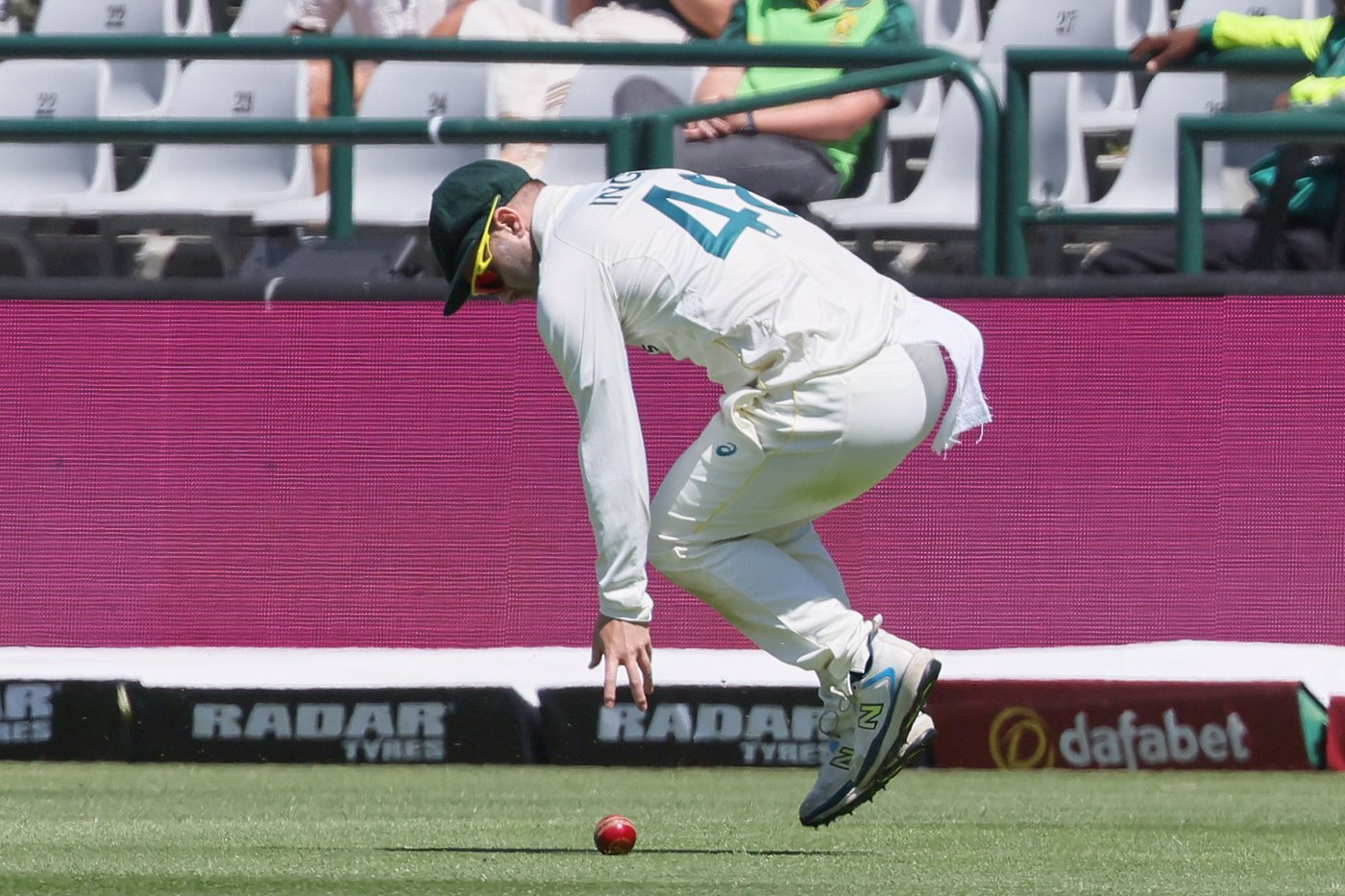 Inglis leads way as Australia takes control of deciding test vs South Africa | iNFOnews.ca