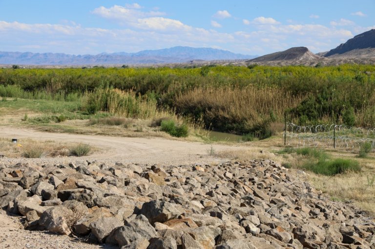 Trump admin responds to border wall lawsuit by waiving a law at the center of the case | iNFOnews.ca