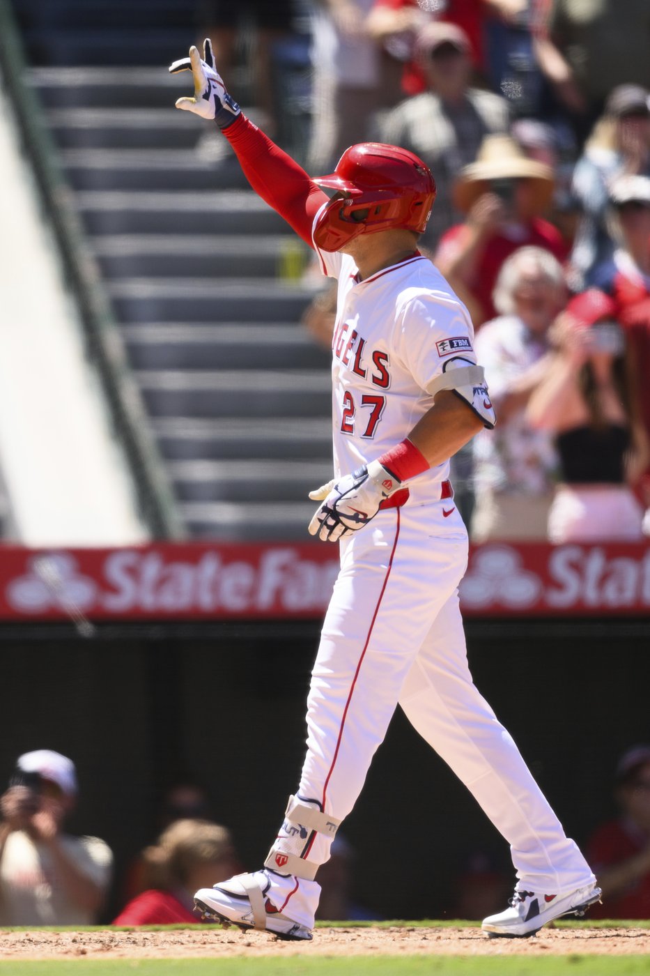 Mike Trout homers to reach 1,000 RBIs as Angels top Mariners 4-1 | iNFOnews.ca