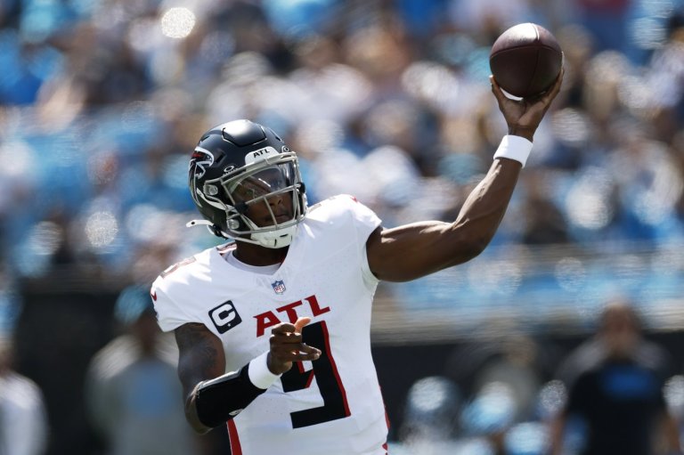 Falcons place too much pressure on Penix by failing to rely on Robinson in runaway loss at Carolina | iNFOnews.ca