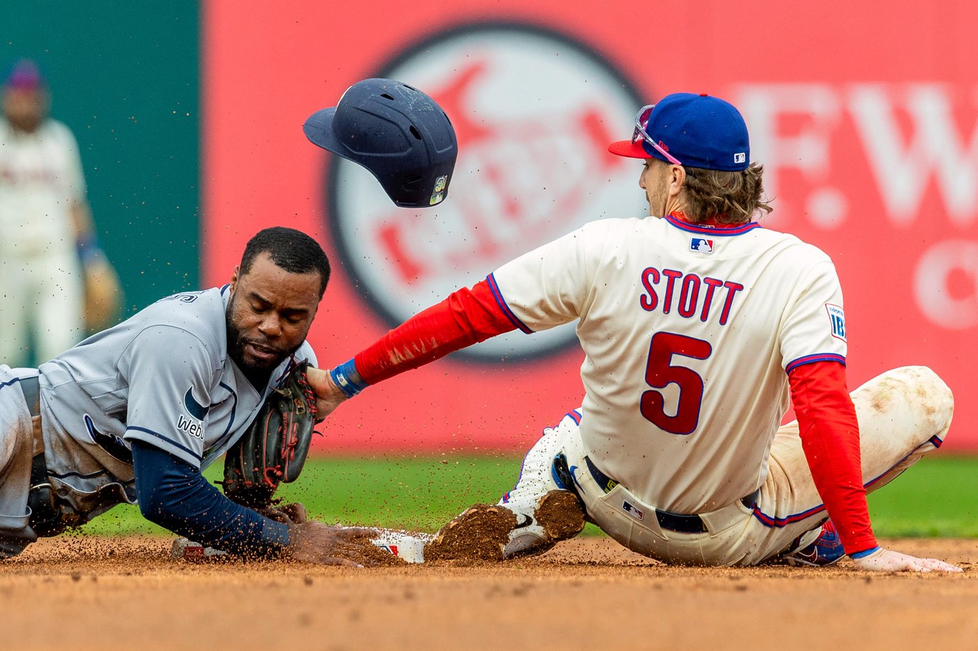 Phillies clinch NL wild card behind Wheeler for 5th straight playoff appearance with win over Rays | iNFOnews.ca