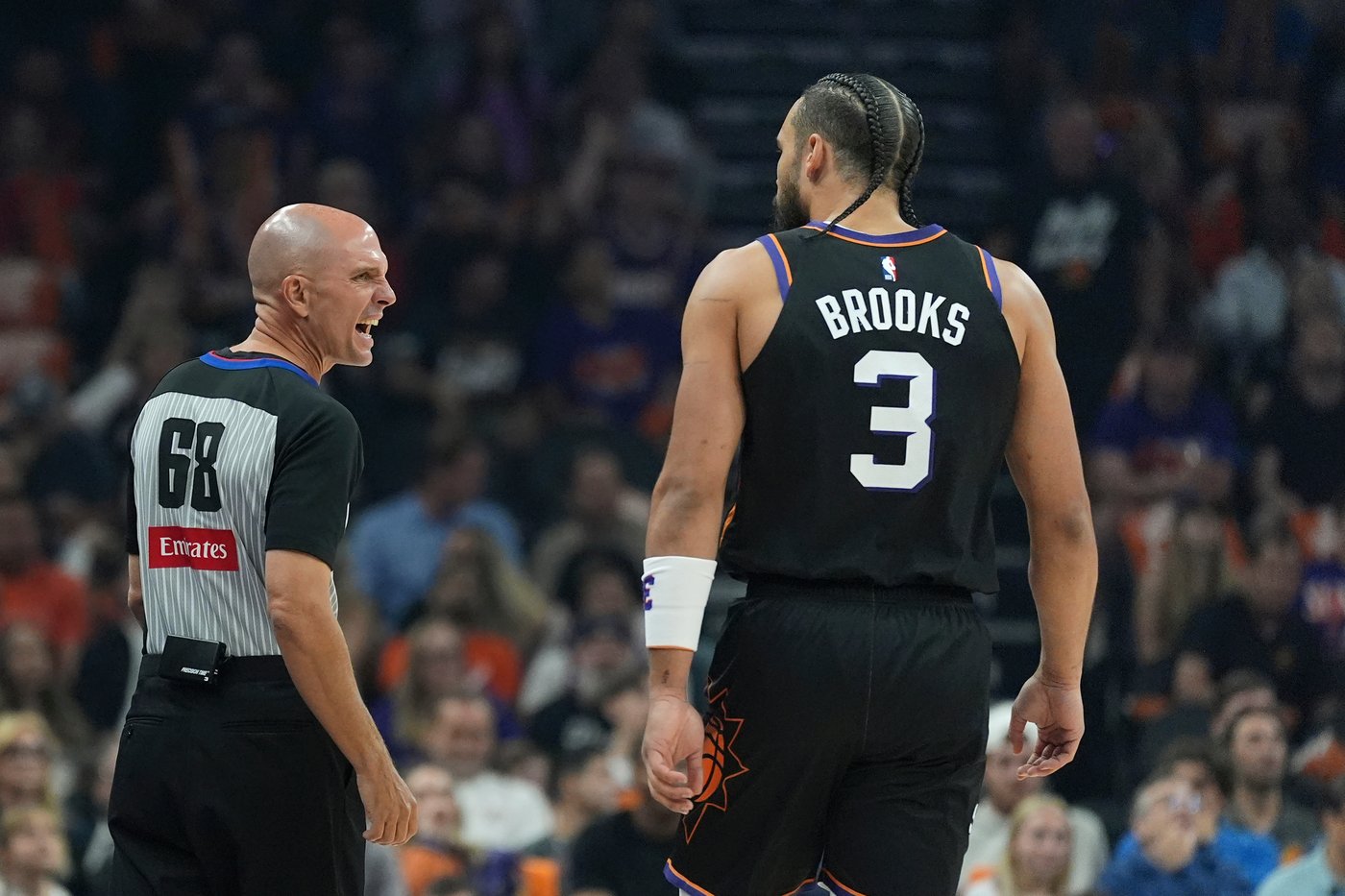 Gilgeous-Alexander scores 31 and Thunder outlast Suns 131-122 to cap a 4-game sweep | iNFOnews.ca