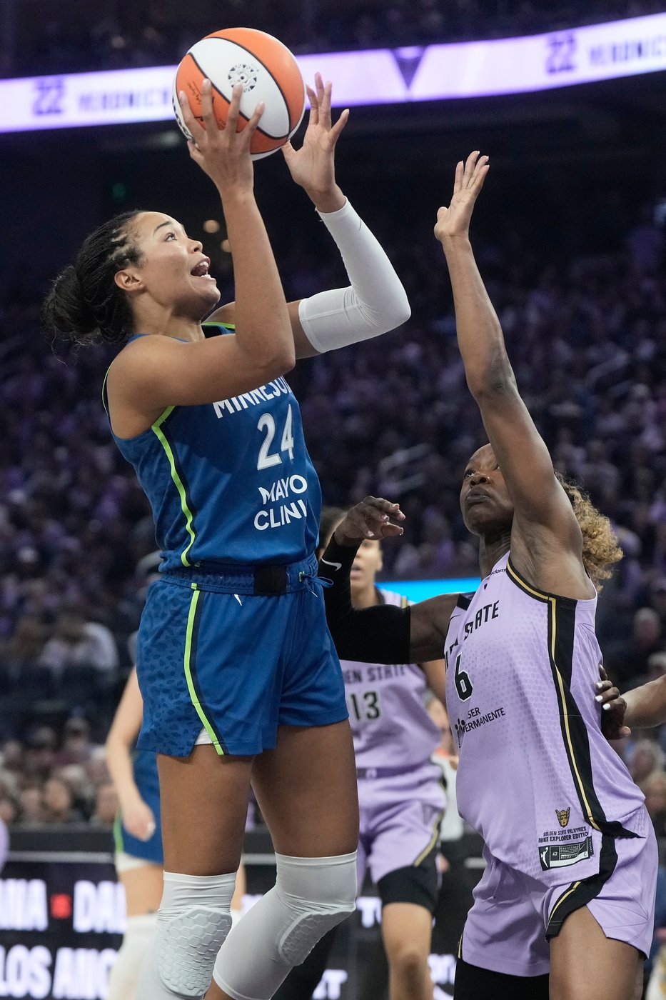 Olivia Miles has 20 points, 7 assists before ankle injury as WNBA-best Lynx beat Valkyries 77-66 | iNFOnews.ca