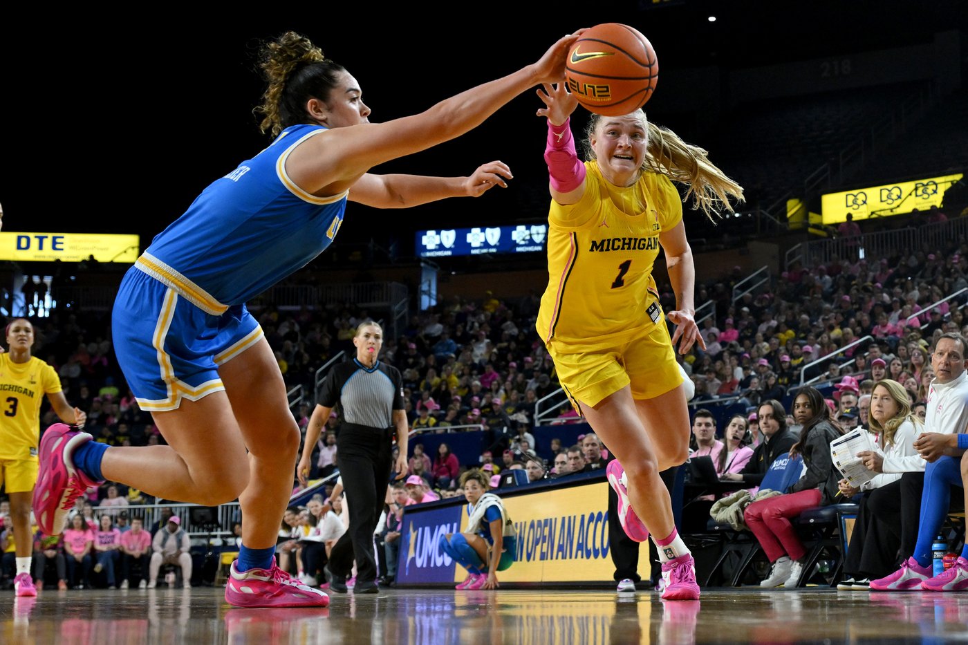 Lauren Betts leads No. 2 UCLA to 69-66 win over No. 8 Michigan, takes 2-game lead in Big Ten race | iNFOnews.ca