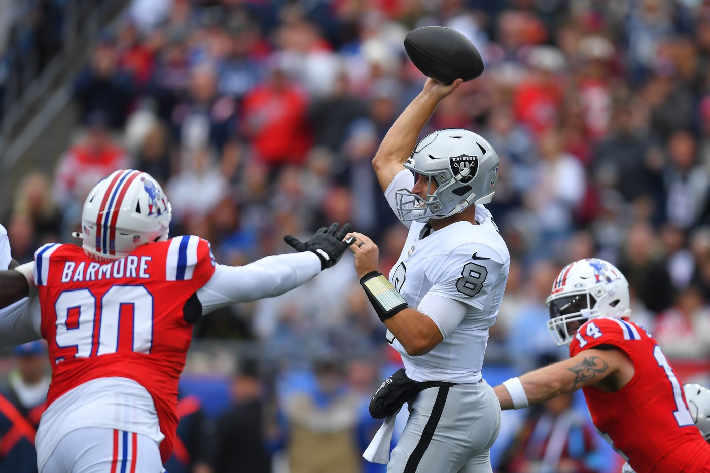 Drake Maye accounts for 5 TDs as Patriots roll past Raiders 45-17 | iNFOnews.ca