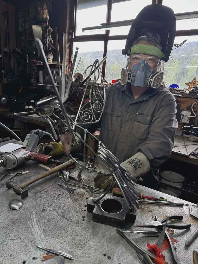 iN PHOTOS: South Okanagan artist living his dream creating cutlery sculptures | iNFOnews.ca iN PHOTOS: South Okanagan artist living his dream creating cutlery sculptures | iNFOnews.ca