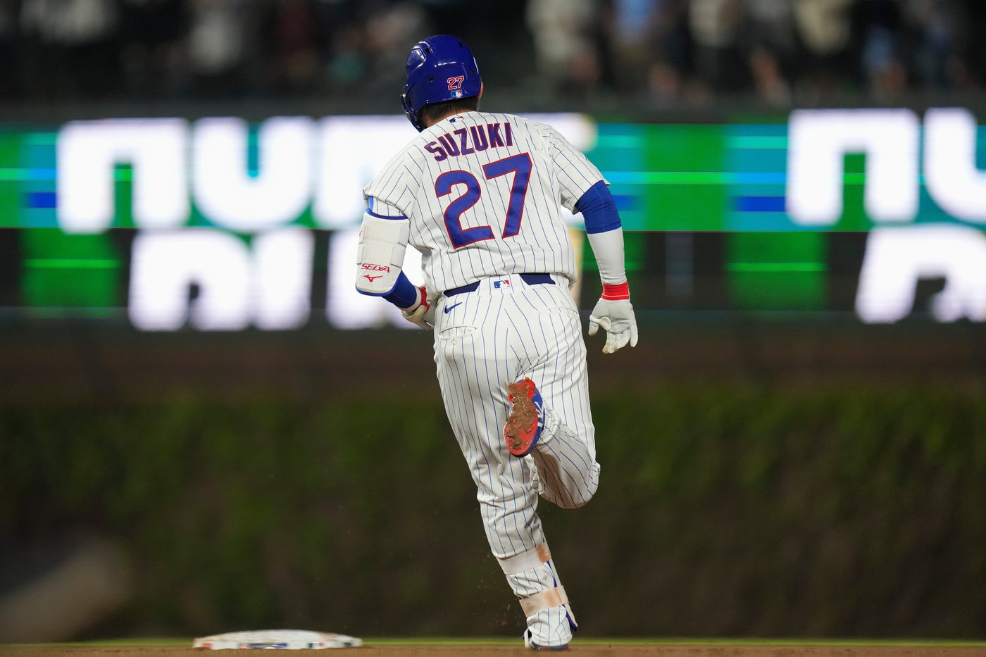 Imanaga sharp, Hoerner and Suzuki hit HRs as Cubs beat Phillies 7-4 for 7th straight win | iNFOnews.ca Imanaga sharp, Hoerner and Suzuki hit HRs as Cubs beat Phillies 7-4 for 7th straight win | iNFOnews.ca