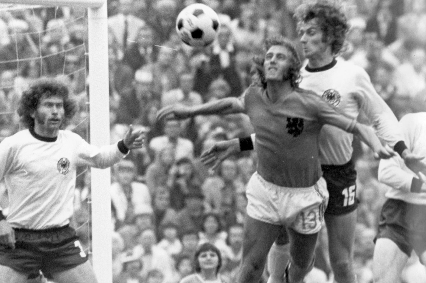 Netherlands star Johan Neeskens, who played in 2 World Cup finals, dies at age 73 | iNFOnews.ca Netherlands star Johan Neeskens, who played in 2 World Cup finals, dies at age 73 | iNFOnews.ca