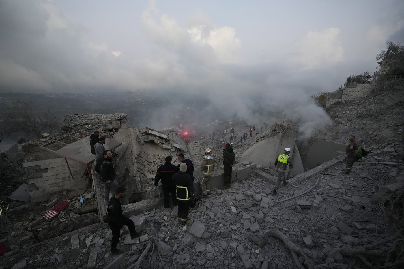 Lebanon's Shiite Muslims pay high price in war between Israel and Hezbollah | iNFOnews.ca