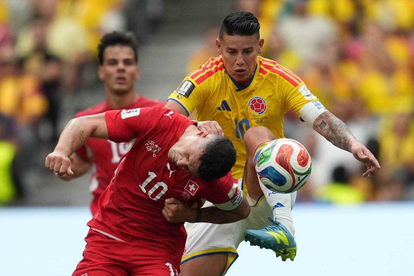 Lionel Messi and Argentina beat Egypt 3-2 and Switzerland ousts Colombia at the World Cup, in photos | iNFOnews.ca