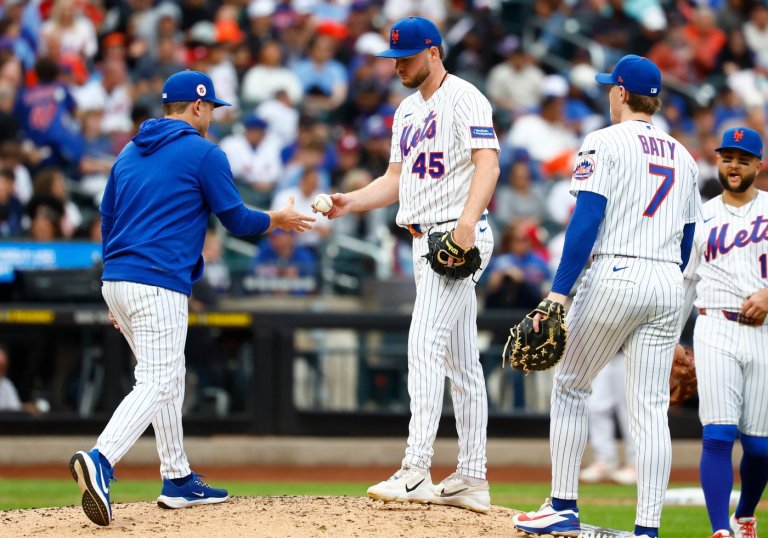 Mets put starter Christian Scott on IL and activate reliever Devin Williams for final few games | iNFOnews.ca