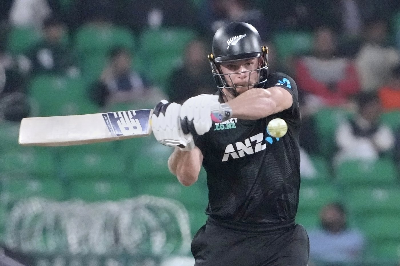 Phillips powers New Zealand's 78-run win over Pakistan ahead of Champions Trophy | iNFOnews.ca Phillips powers New Zealand's 78-run win over Pakistan ahead of Champions Trophy | iNFOnews.ca