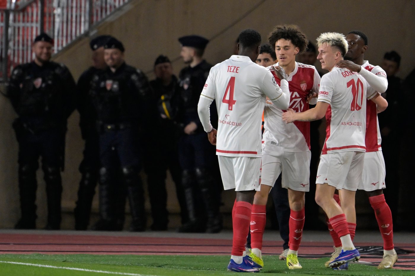 Balogun scores two early goals but Monaco loses 3-2 to PSG in Champions League | iNFOnews.ca Balogun scores two early goals but Monaco loses 3-2 to PSG in Champions League | iNFOnews.ca
