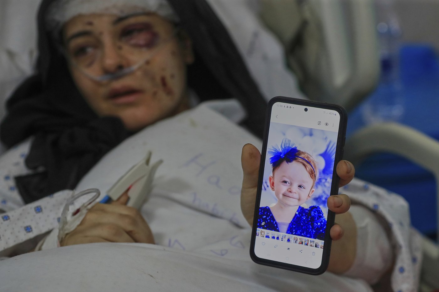 Lebanese village mourns children and father killed in Israeli strike | iNFOnews.ca
