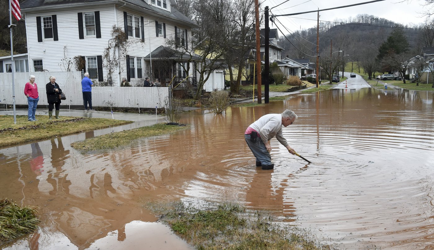 Winter storms bring flooding and 'thunder ice' in several US states | iNFOnews.ca