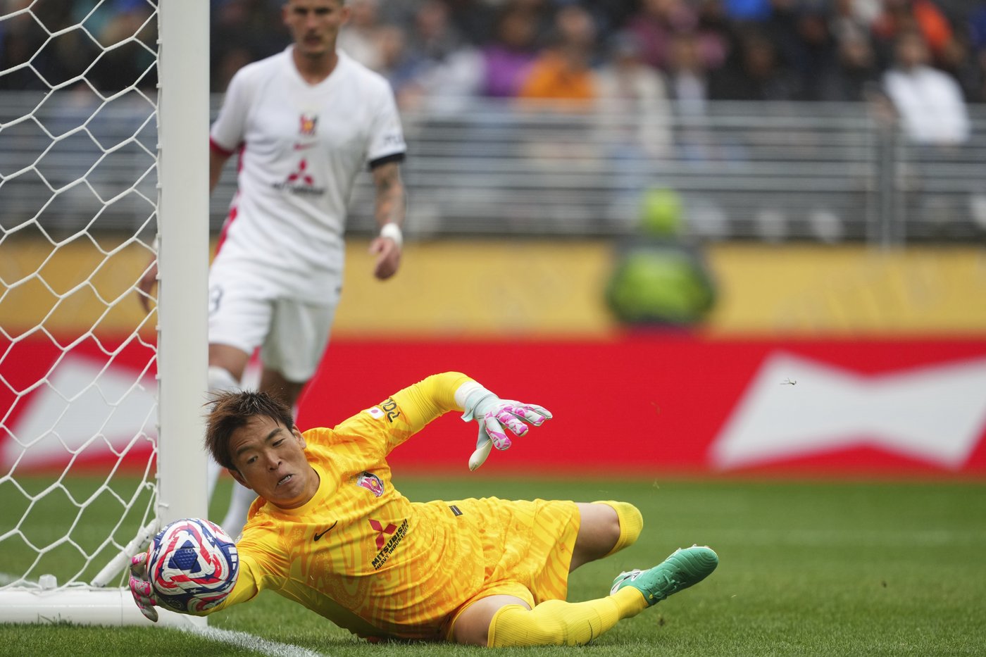 Inter Milan ends Urawa's Club World Cup hopes with a win on 2 late goals | iNFOnews.ca Inter Milan ends Urawa's Club World Cup hopes with a win on 2 late goals | iNFOnews.ca