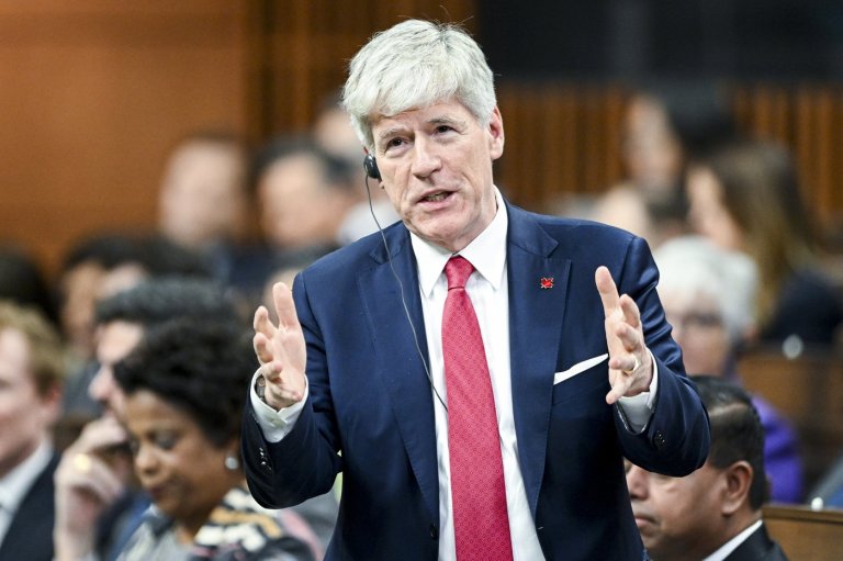 CP NewsAlert: Canada supplying 23.6 million oil barrels under IEA release plan | iNFOnews.ca