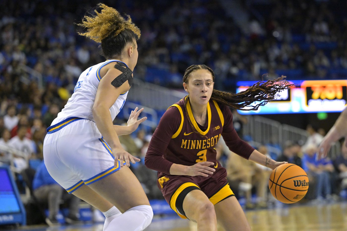 Aarnisalo, Rice help No. 1 UCLA remain unbeaten with 79-53 win over Minnesota | iNFOnews.ca