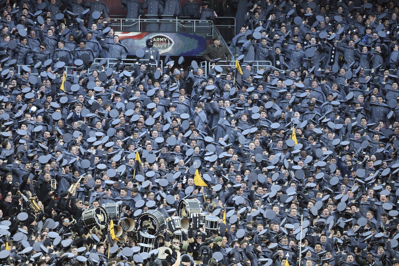 Blake Horvath shines as Navy dominates in a 31-13 victory over Bryson Daily and No. 19 Army | iNFOnews.ca Blake Horvath shines as Navy dominates in a 31-13 victory over Bryson Daily and No. 19 Army | iNFOnews.ca