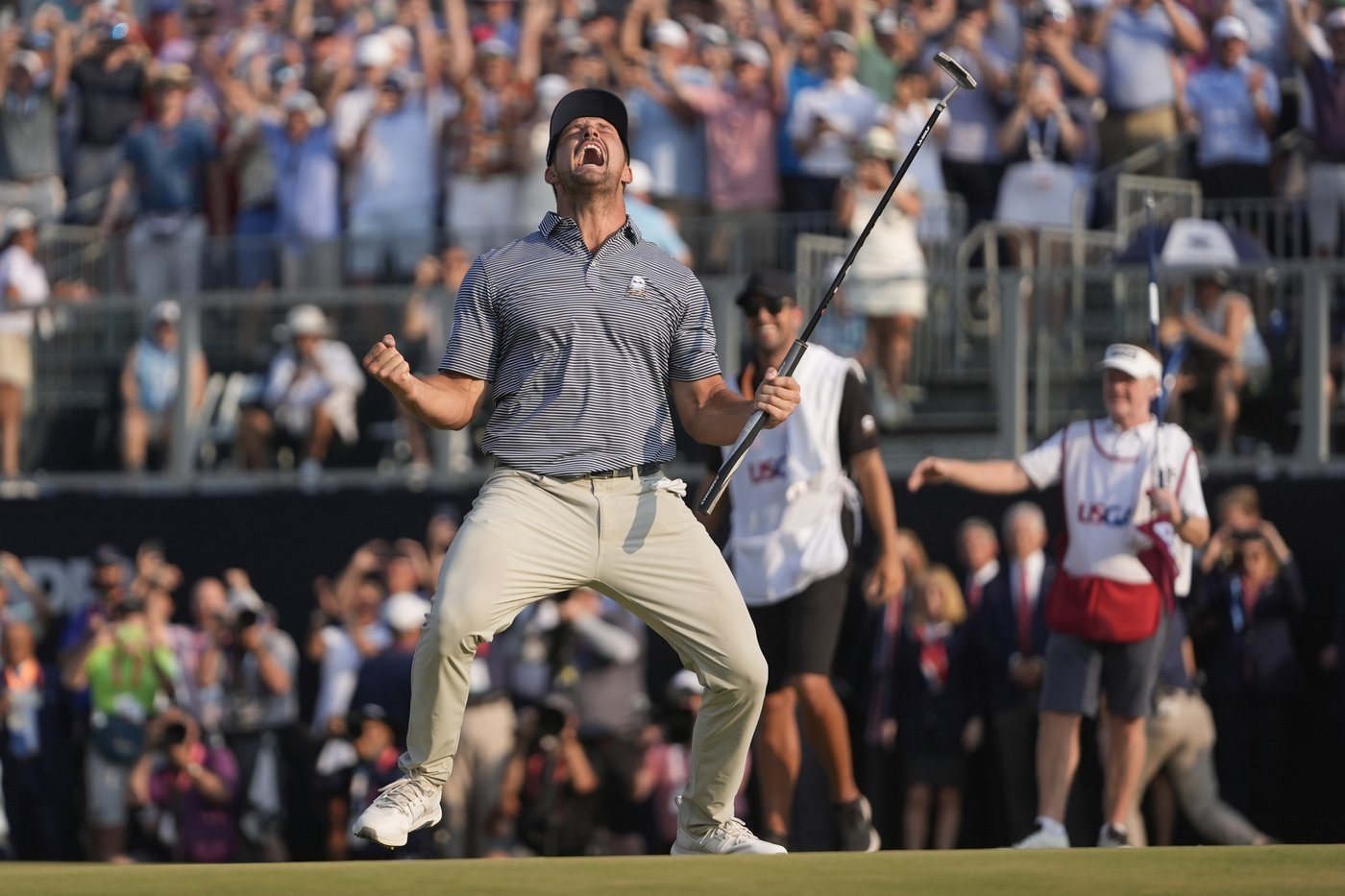 US Open '25: DeChambeau's sand save an all-time memory at golf's most punishing major | iNFOnews.ca
