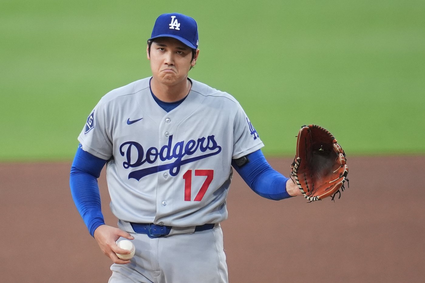 Shohei Ohtani hits leadoff homer, lowers ERA to 0.73 in another 2-way gem for victorious Dodgers | iNFOnews.ca Shohei Ohtani hits leadoff homer, lowers ERA to 0.73 in another 2-way gem for victorious Dodgers | iNFOnews.ca