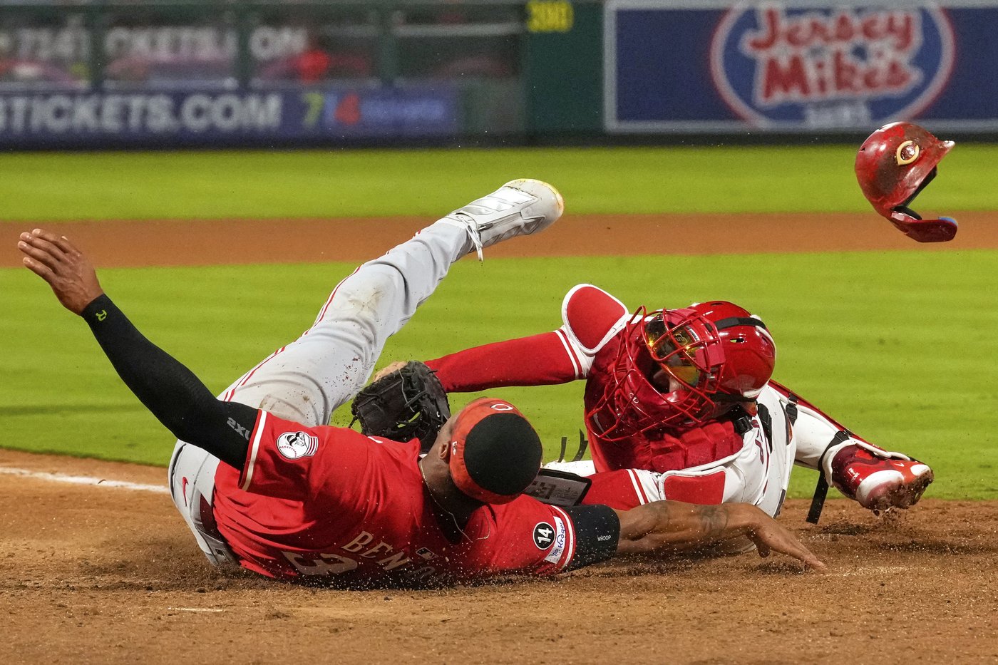 Greene has 12 Ks, Marte hits a HR and drives in 2 as Reds beat Angels 6-4 | iNFOnews.ca